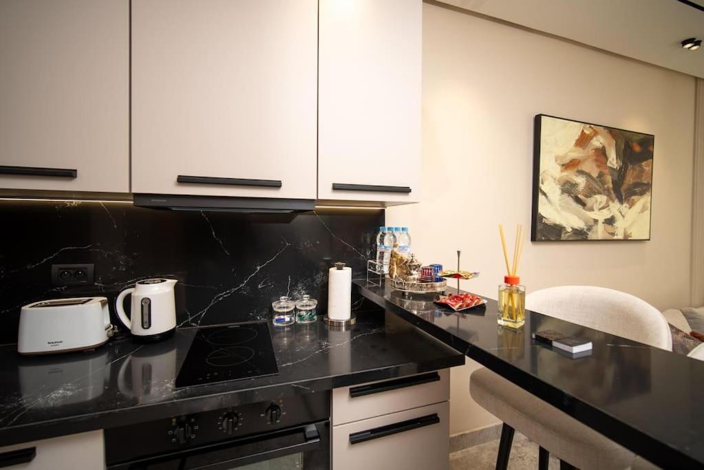 Studio Chic Avec Parking Casablanca Zewnętrze zdjęcie